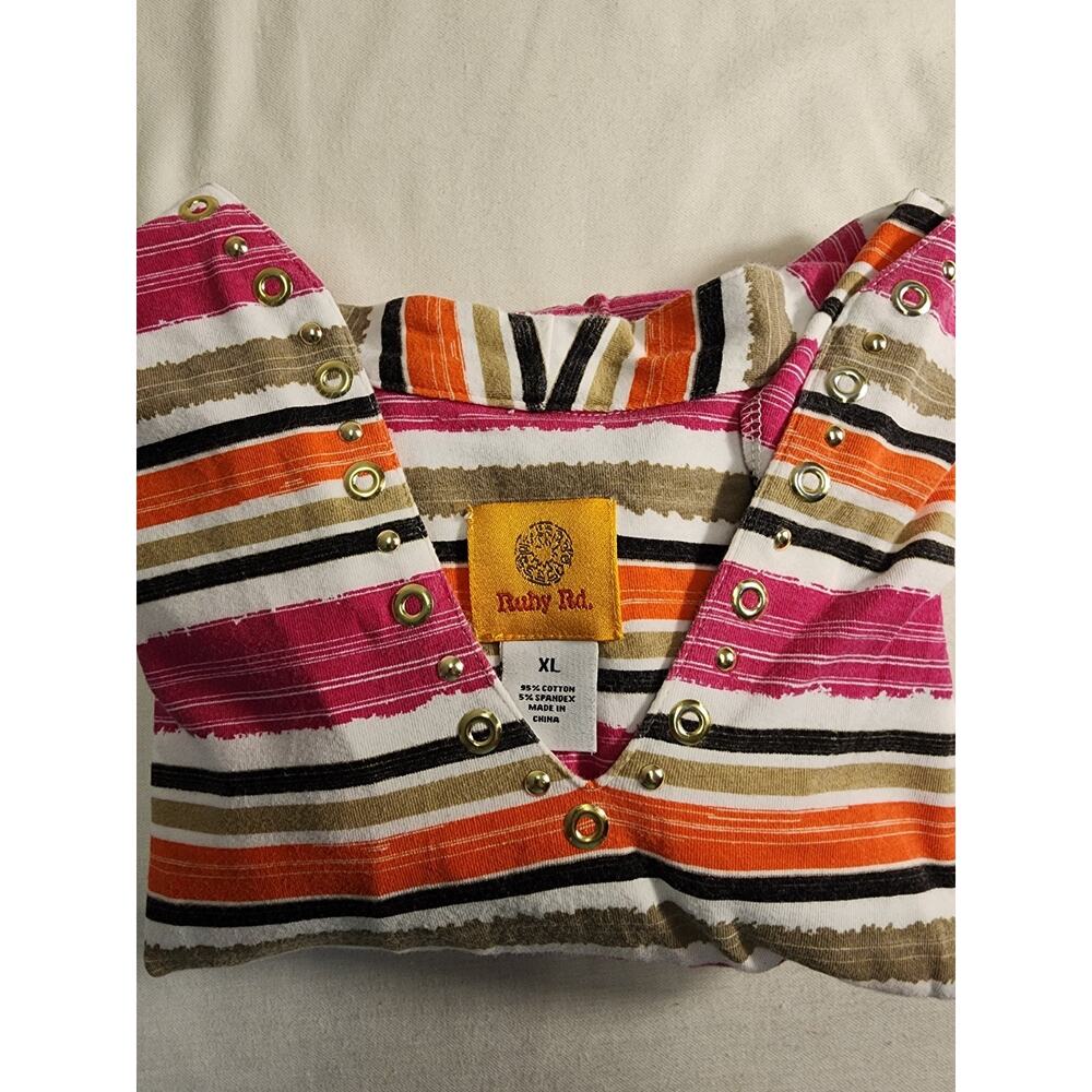 Ruby Rd Abstract Colorful Top XL - Picture 4 of 6